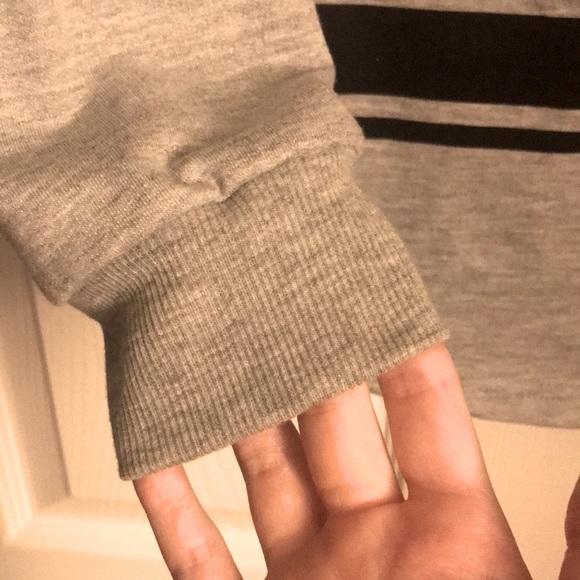 Black and Grey Split “Hockey Stripe” Long-Sleeve Shirt - Size Small - Picture 3 of 6